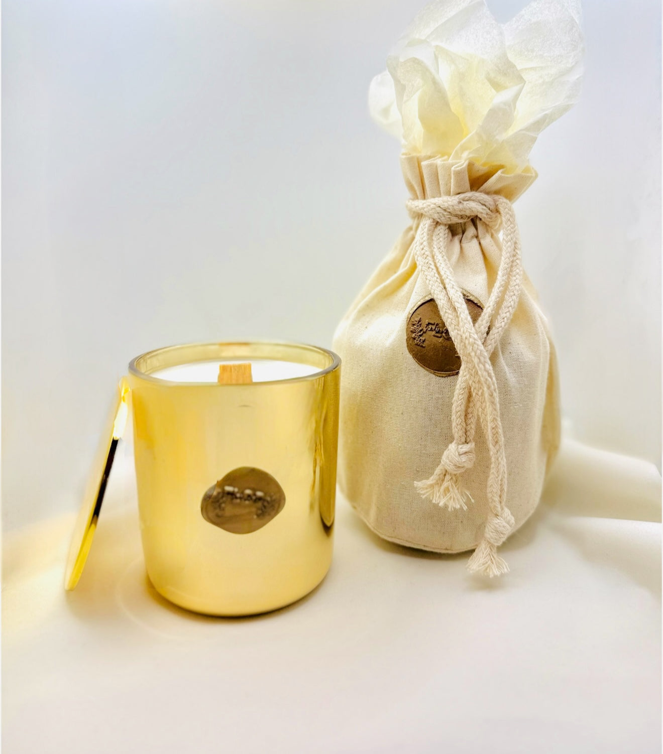 Golden Reindeer Candle 8oz